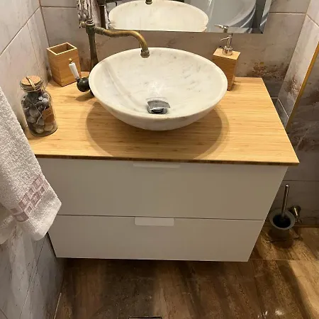 Schei 1 *