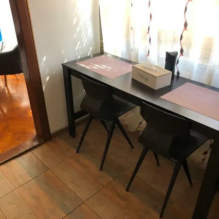 Schei 1 Apartamento *