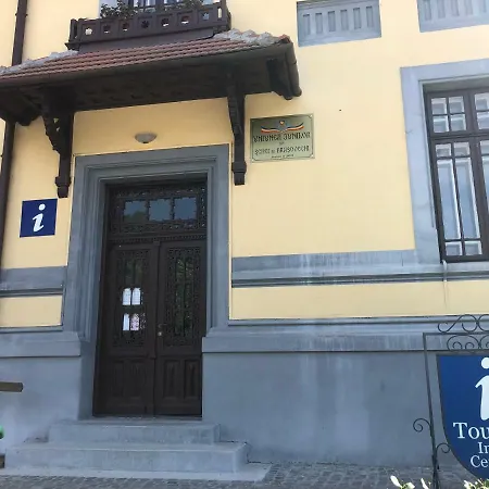 Schei Studio 1 * Brasov