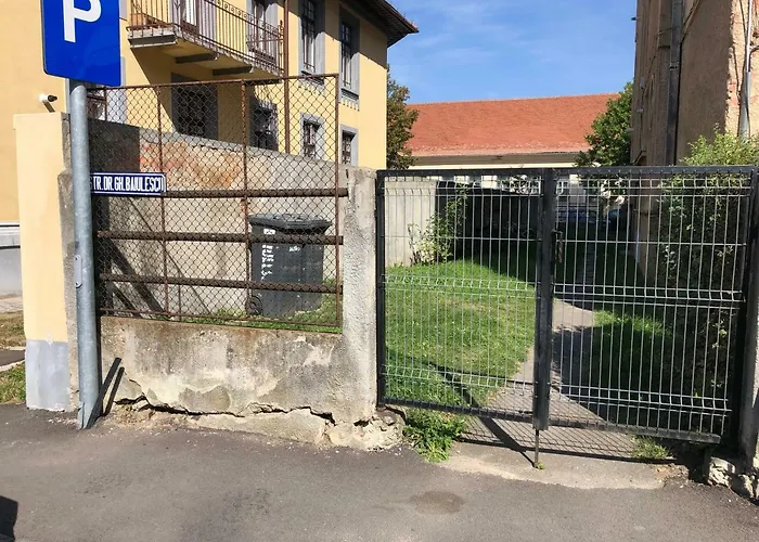 Apartment Schei Studio 1 *